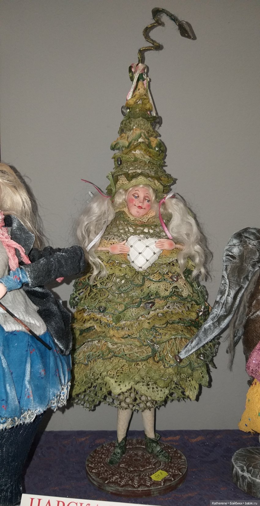 Царская елка. Ч. 4. Авторские куколки среднего размера (фото 4)