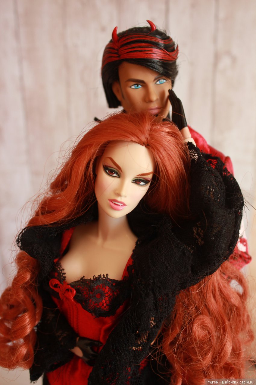 Жизнь вампирского семейства. Истории в парах