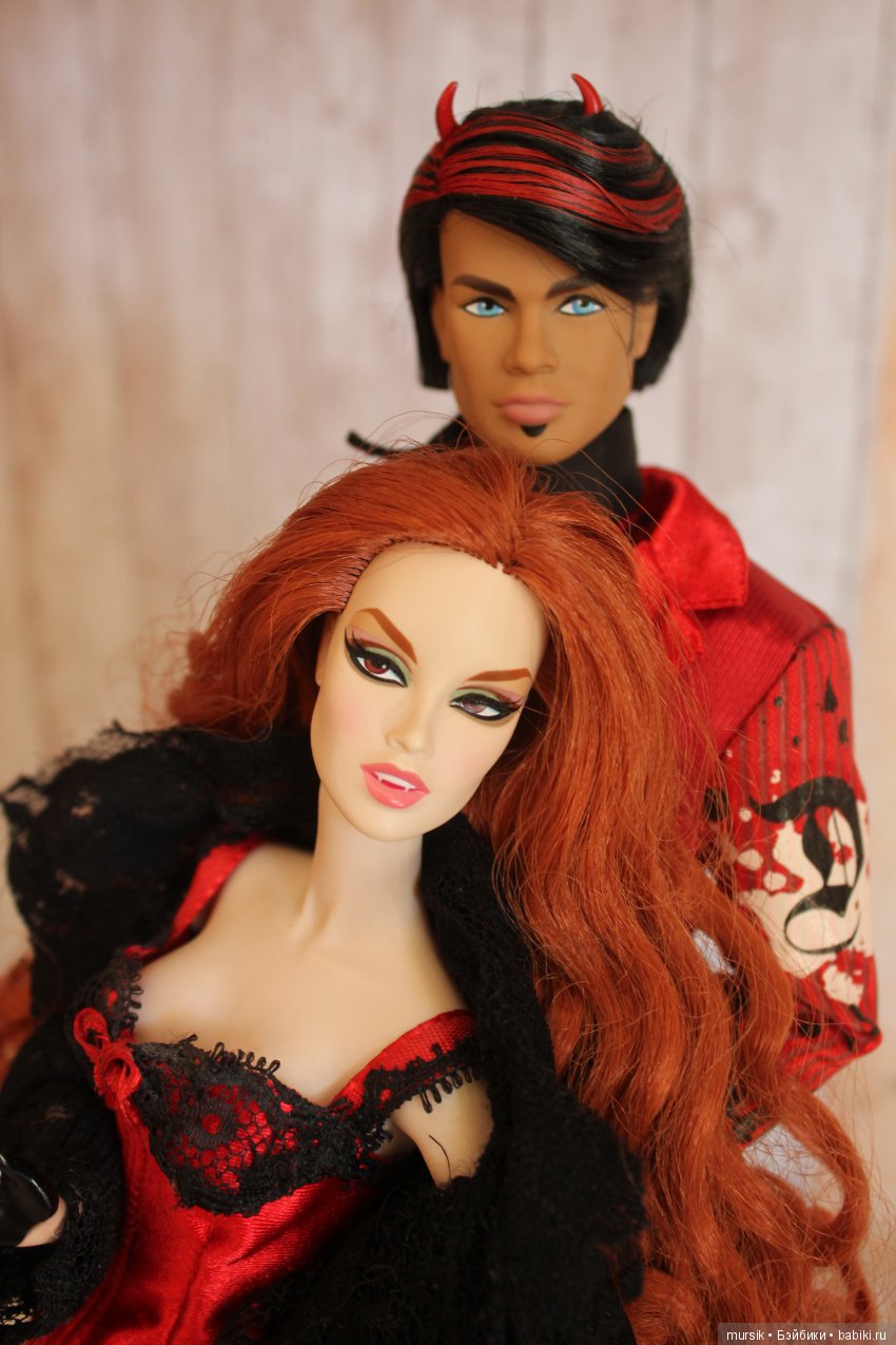 Жизнь вампирского семейства. Истории в парах