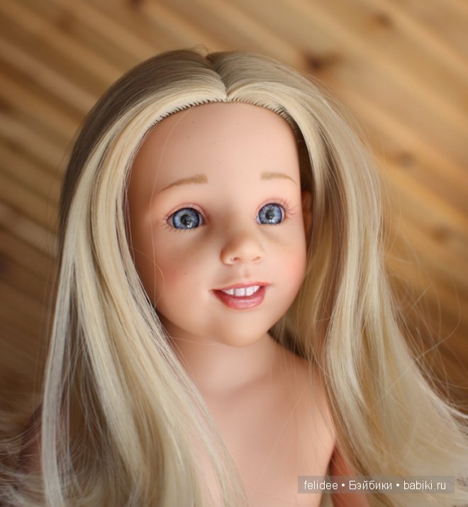 Аннушка с зубками, игровая шарнирная куколка Gotz