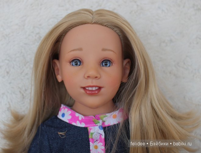 Аннушка с зубками, игровая шарнирная куколка Gotz