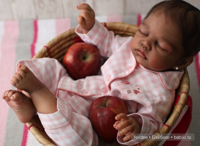 Мулаточка реборн Сиян, мы еще немного пофотографировались