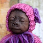 Маленькая горилла Pearl.  Куколка-реборн