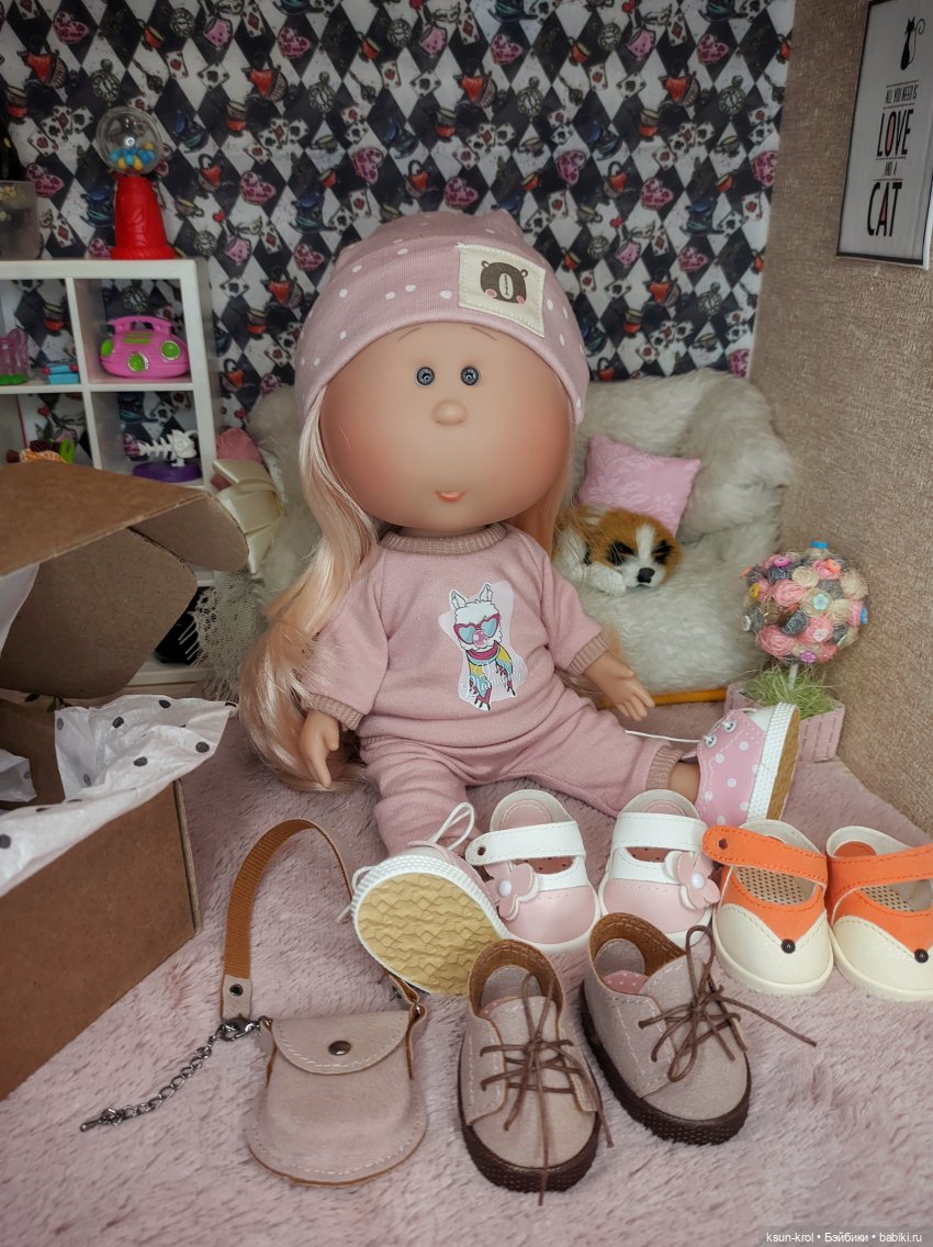 Булочная. Часть 1 — Куклы Nines d'Onil (Нинес): Миа (Mia) (фото 7)