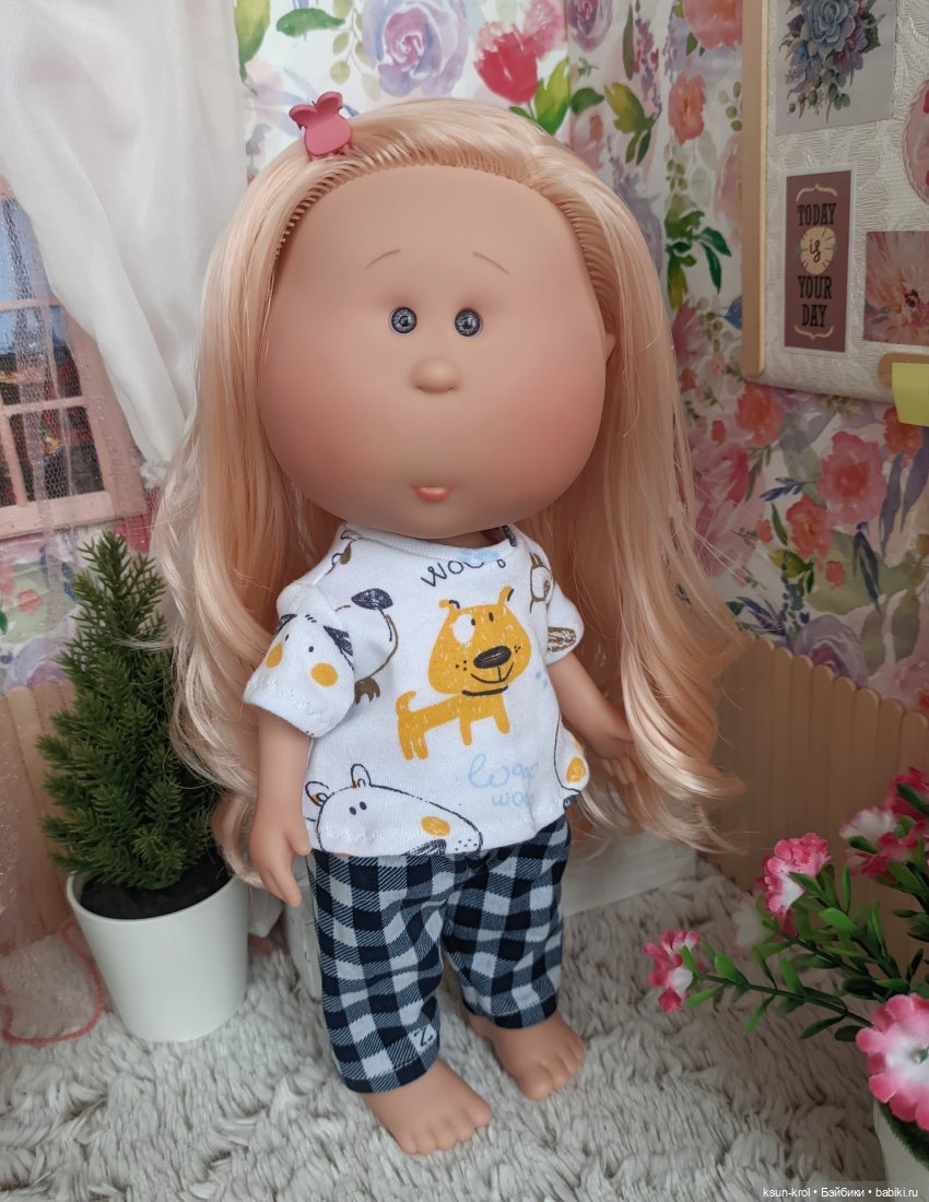 Булочная. Часть 1 — Куклы Nines d'Onil (Нинес): Миа (Mia) (фото 3)