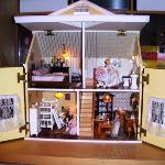 Одного домика мало. Кукольная миниатюра