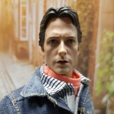 Продам экшн фигурку 1/6, Марти Мак Флай из фильма «Назад в будущее» Продам экшн фигурку 1/6, Марти Мак Флай из фильма «Назад в будущее»