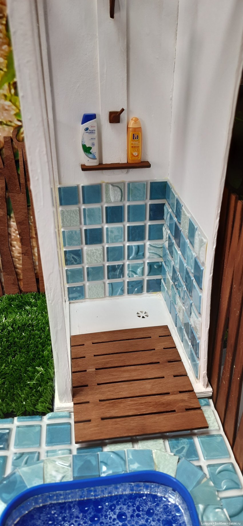 Медовый месяц у бассейна — Аксессуары для кукол своими руками: идеи (фото 8)