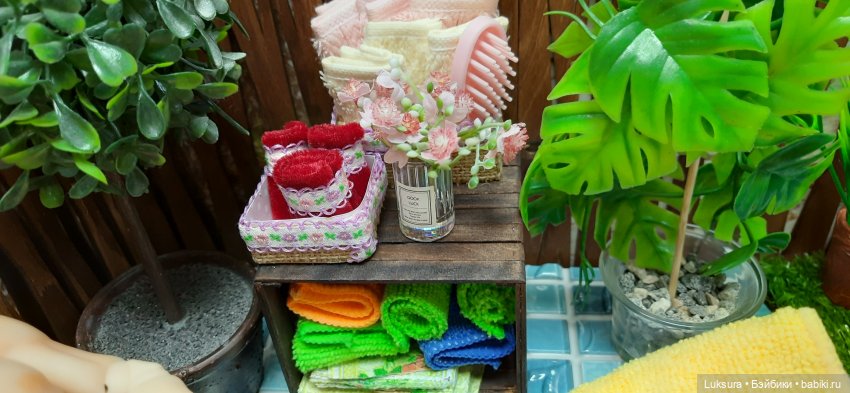 Медовый месяц у бассейна — Аксессуары для кукол своими руками: идеи (фото 9)