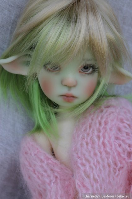 Nelly in Green от Kaye Wiggs