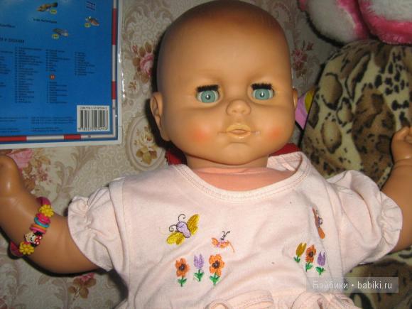 большущая девочка Настя