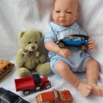 Испанские куклы и ретро-автомобили или "Все мальчики любят машинки"