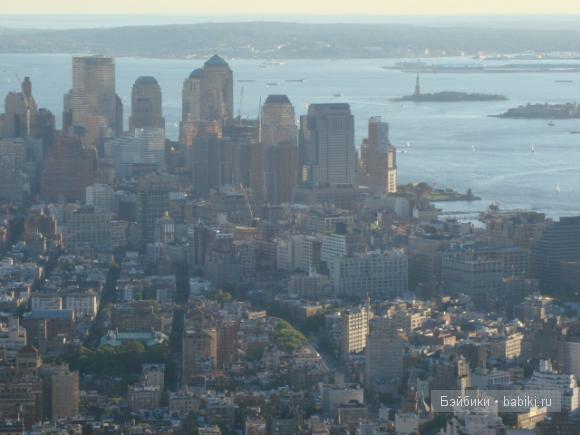 Вид свысока. Эмпайр-стейт-билдинг в Нью-Йорке (фото 8)