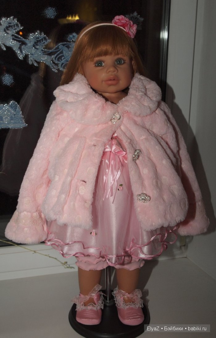 Предновогодние хлопоты — Куклы Monika Levenig и Monika Peter