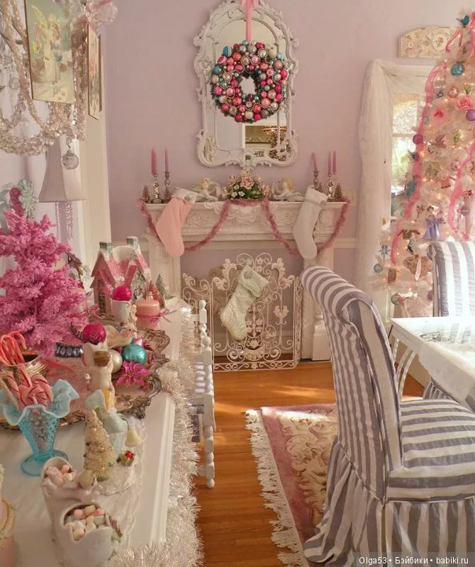 Розовое новогоднее настроение