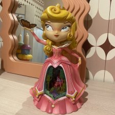 Фигурка Аврора