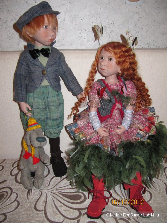 Забавный привет из 2013г. Коллекционная кукла (фото 6)