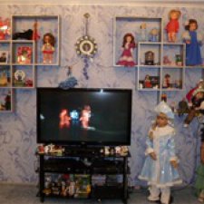 Полочки для кукол