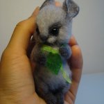 Заинька-серенький. Авторская игрушка валянием из шерсти Ольги Чернухо