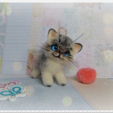 Котик. Авторская игрушка Ольги Чернухо
