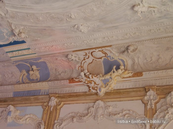 ВЫСТАВКА-ИЛЛЮЗИЯ «АЛИСА В СТРАНЕ ЧУДЕС»