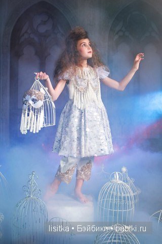 ВЫСТАВКА-ИЛЛЮЗИЯ «АЛИСА В СТРАНЕ ЧУДЕС»