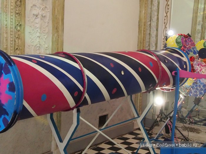 ВЫСТАВКА-ИЛЛЮЗИЯ «АЛИСА В СТРАНЕ ЧУДЕС»