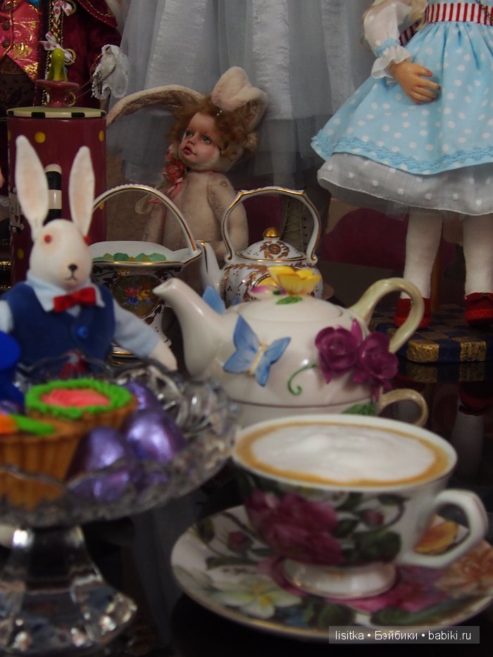 Веселое чаепитие Алисы и мистера Белого Кролика. Моя коллекция Алис. Алиса от Софии и Генри Заверушински. Авторская кукла
