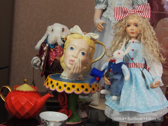 Веселое чаепитие Алисы и мистера Белого Кролика. Моя коллекция Алис. Алиса от Софии и Генри Заверушински. Авторская кукла