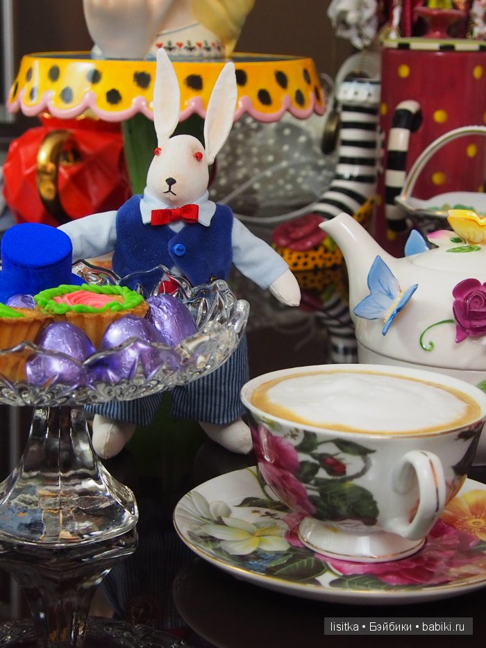 Веселое чаепитие Алисы и мистера Белого Кролика. Моя коллекция Алис. Алиса от Софии и Генри Заверушински. Авторская кукла