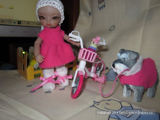 Маленькая Сури с друзьями (фото 10)