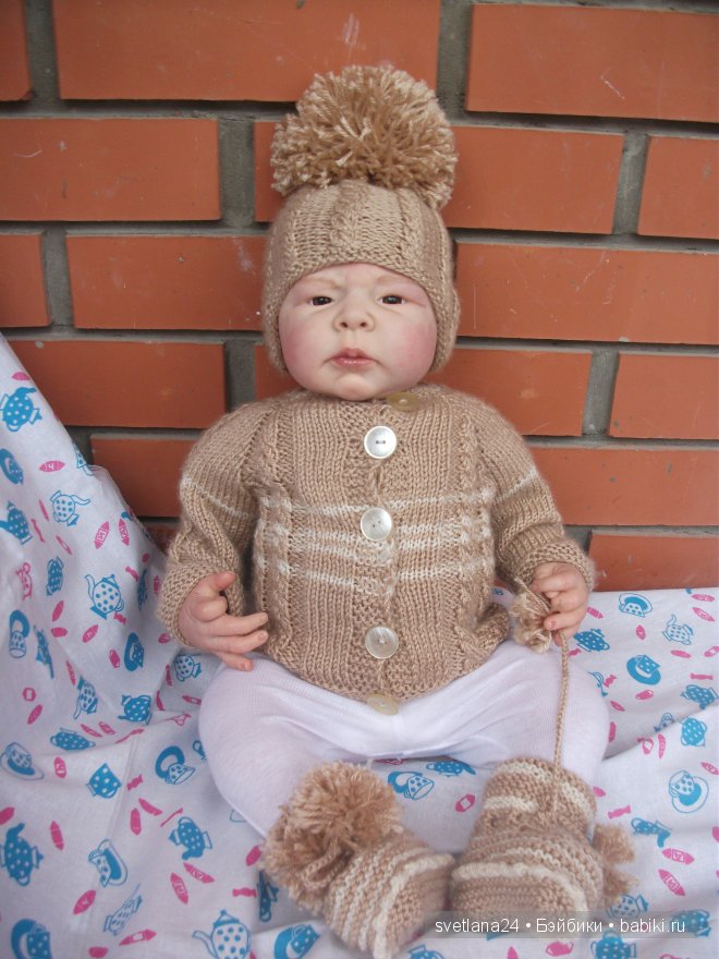 Ноэль-модель в новом костюме