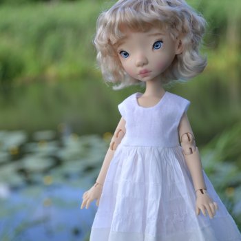 "Гляжу в озера синие..."