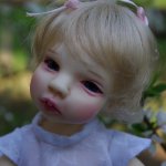 Вишневый сад и малышка Пиечка (Peas) от Kim Lasher