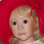 Alicia от Angelika Mannersdorfer, или моя любимая Красная Шапочка от моего любимого автора