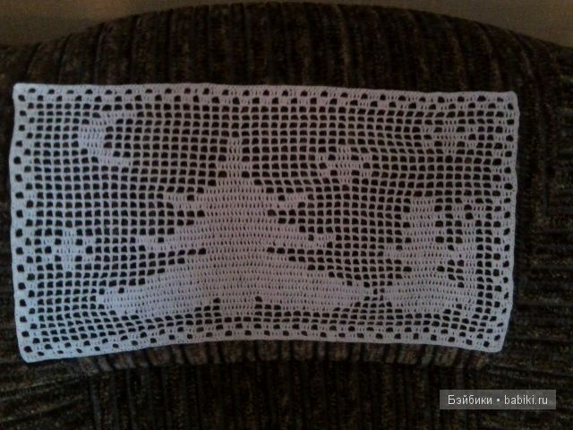 снеговичок у елочки