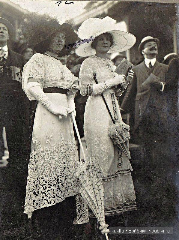 Чайное платье. Немного из истории моды. Антикварная кукла Хенрих Хандверк, Heinrich Handwerck