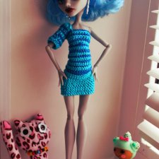 Красотка Гулия приглашает в гости