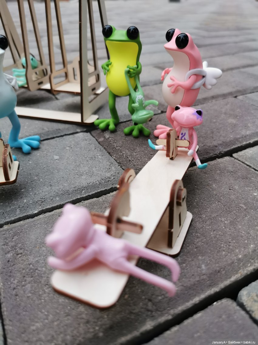 На детской площадке — Коллекционные фигурки (разное): животные (фото 9)