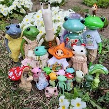 Лягушки встречают весну