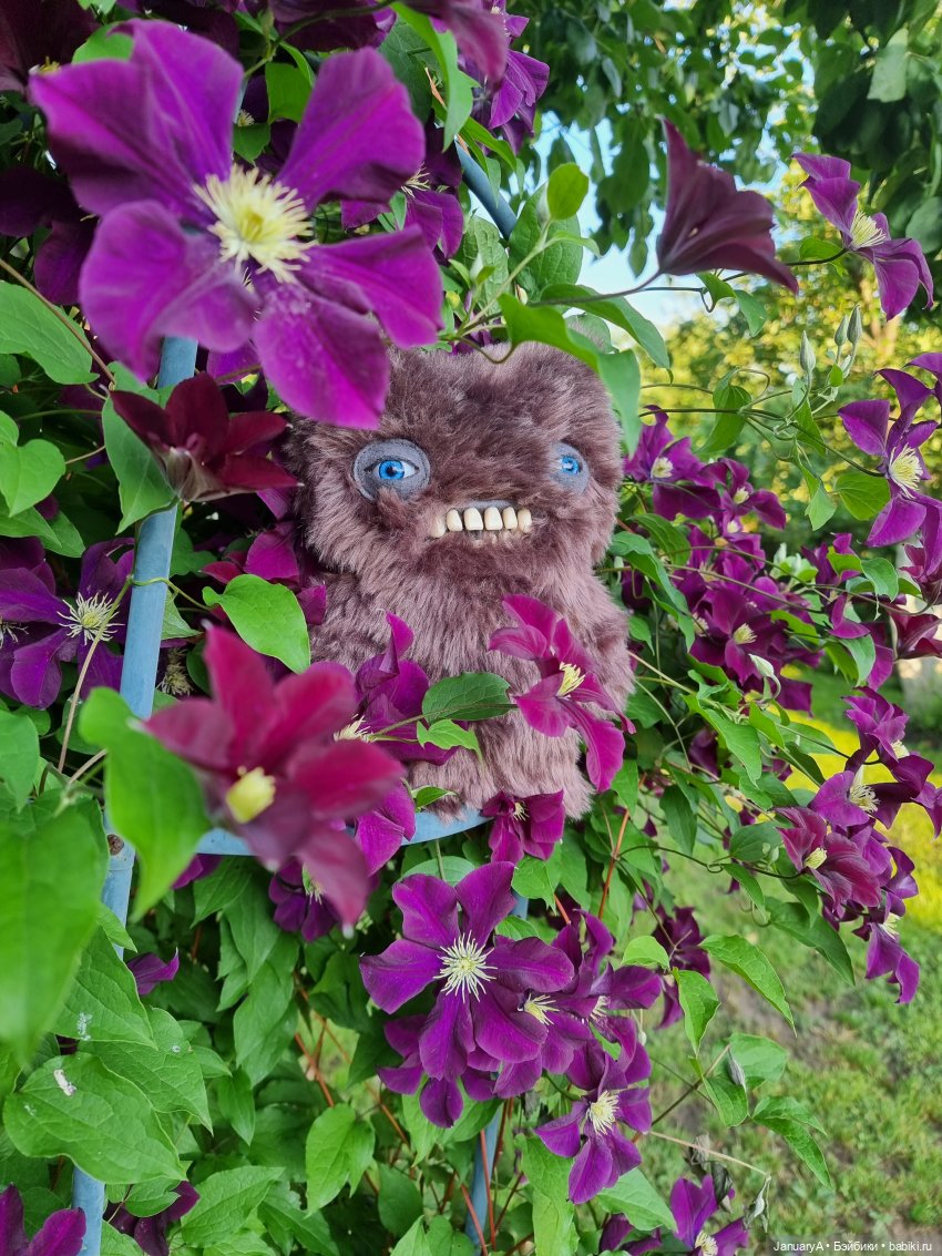 Всё стало вокруг голубым и зелёным (фото 8)