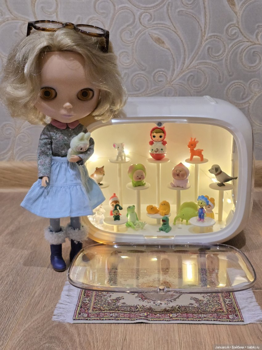 Если у куклы своя коллекция 🤔 (фото 5)