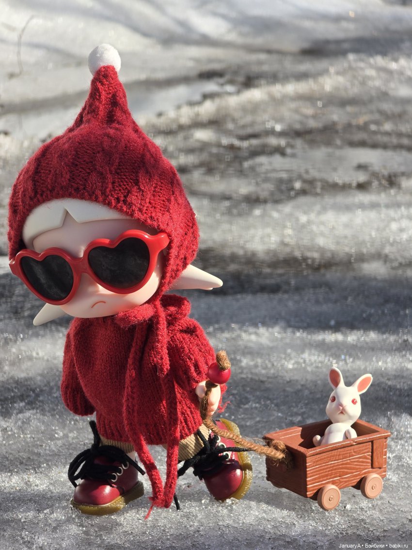 Мартовский заяц Zsiga — Фигурки Pop Mart (Поп Март): Blind Box