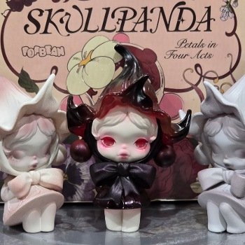 Skullpanda Petals in Four Acts