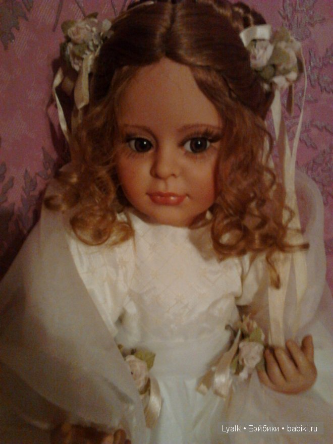 Sheer Elegance от Fayzah Spanos