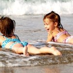 Куда поехать отдыхать с детьми к морю летом ?