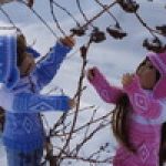 Зимняя прогулка в марте малышей Kidz 'n' Cats от Sonja Hartmann