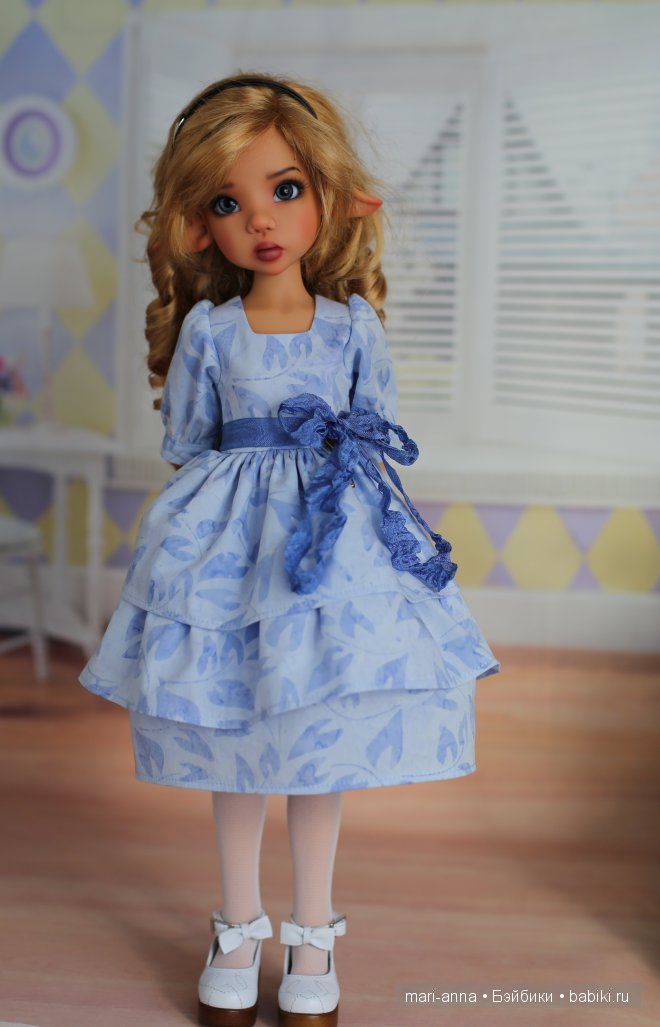 Во всех нарядах, Софи, ты хороша! Laryssa от Kaye Wiggs (фото 4)