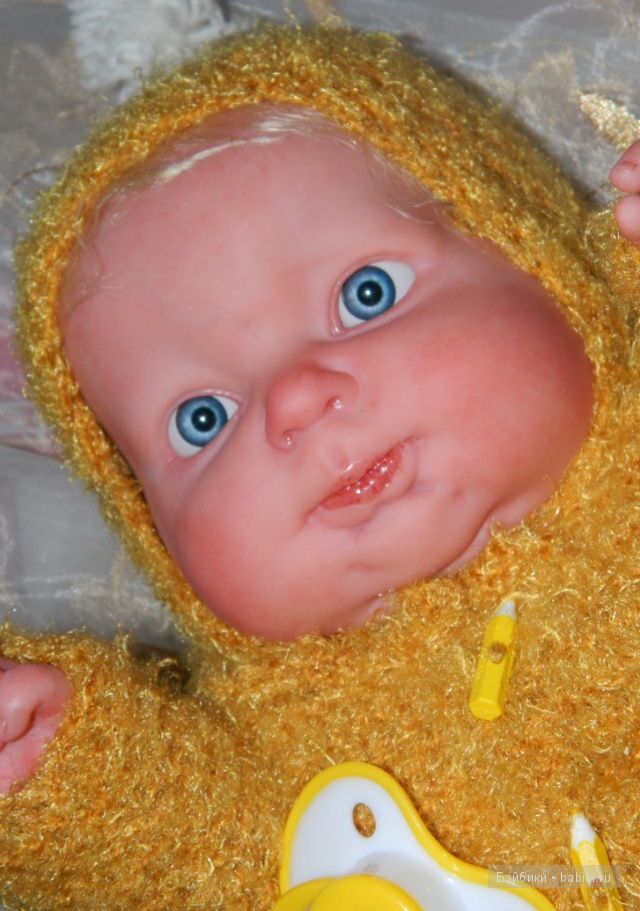 Тепленький комплект для малышки