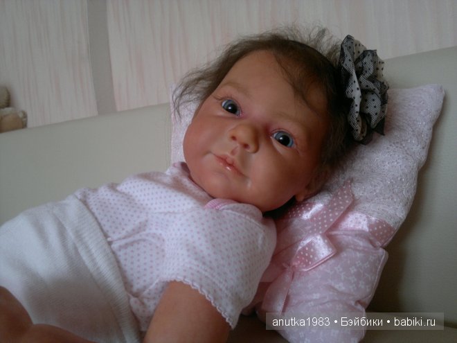 Кукла реборн из молда Камилла
